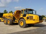 Tombereau articulé Volvo A 25