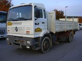 Camion benne PL Renault .