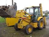 Tractopelle Komatsu WB