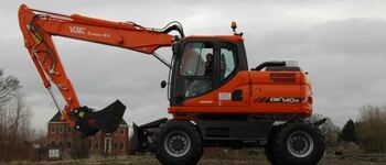 Doosan DX 140 W