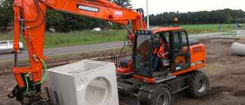 Doosan DX 170 W