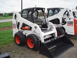 Chargeuse compacte sur pneus Bobcat BOB