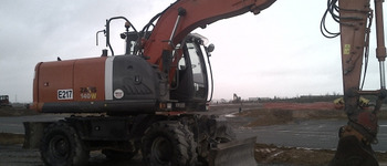 Hitachi ZX 140 W