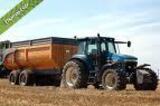 Tracteur avec benne John Deere .