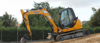 Jcb 8085