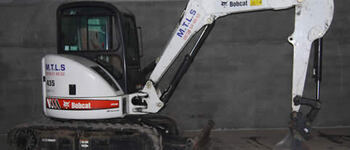 Bobcat 435