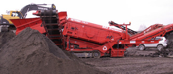 Terex 883 RECLAIMER