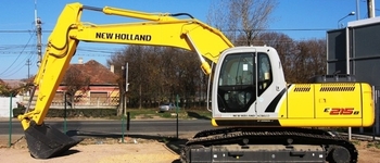 New holland E 215