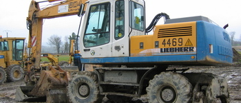 Liebherr A 316