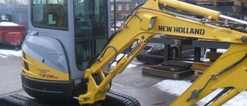 New holland E 27 SR