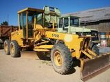 Niveleuse John Deere 570 B