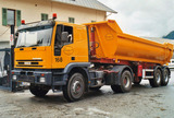 Semi-benne Iveco 4X2