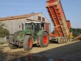 Tracteur avec benne Fendt Benne 18 T