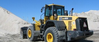 Komatsu WA 400