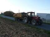 Tracteur avec benne Case 1255