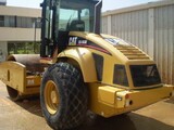 Compacteur vibrant monocylindre Caterpillar CS 583 D