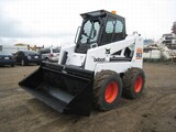 Chargeuse compacte sur pneus Bobcat 753