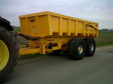 Tracteur avec benne John Deere 7530