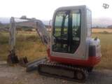 Mini-pelle hydraulique sur chenilles Takeuchi 2.8 T