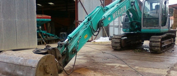 Kobelco SK 135