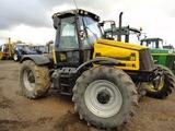 Tracteur avec benne Jcb 2135