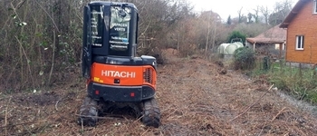 Hitachi ZX 29 U