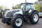 Tracteur avec benne Valtra 150CH