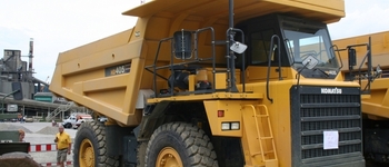 Komatsu HD 405